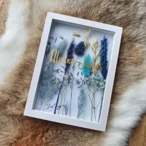 Lijstje-met-droogbloemen-Mason-James