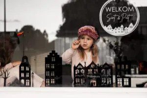 Raamstickers--scaled