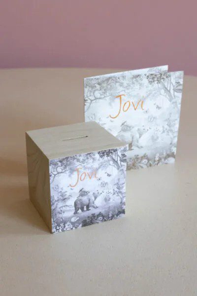 Spaarpot met geboortekaartje